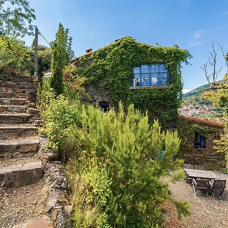 3 Bedroom Beautiful In Roquebrun