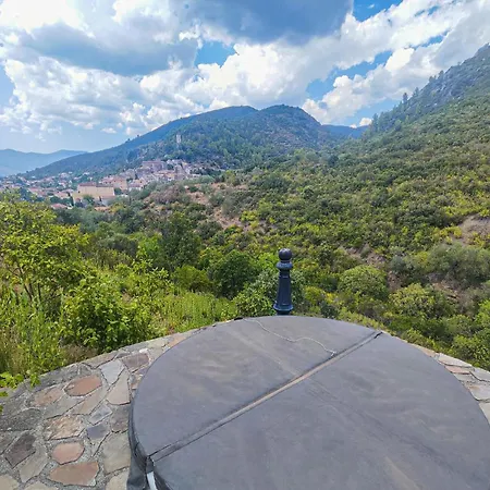Casa vacanze 3 Bedroom Beautiful In Roquebrun